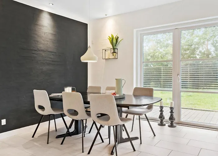 Holiday home Stunning In Harboore With Wifi